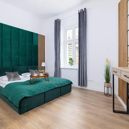 Apartament Bulwary Wislane Celna By Renters Appartamento Cracovia